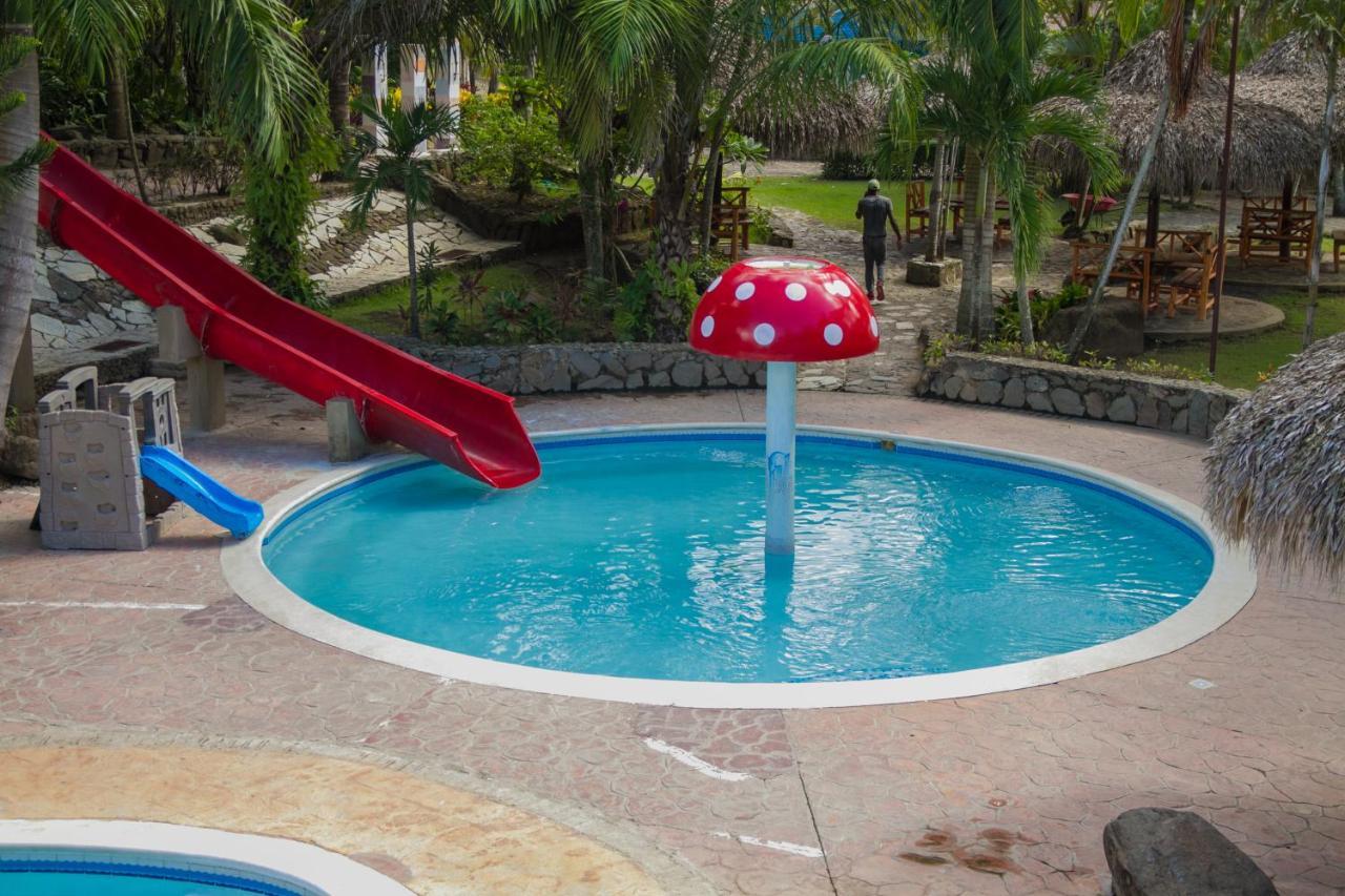 Hato Mayor Del Rey Hotel Colinas Del Rey المظهر الخارجي الصورة